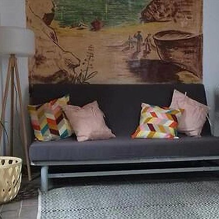 Apartamento De Diseno Cerca De Tren, Playa Y Bcn Масноу Екстер'єр фото