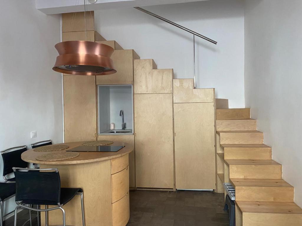 Apartamento De Diseno Cerca De Tren, Playa Y Bcn Масноу Екстер'єр фото